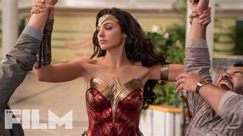 New Wonder Woman 1984 Photo Features Diana Prince Man Handling Some