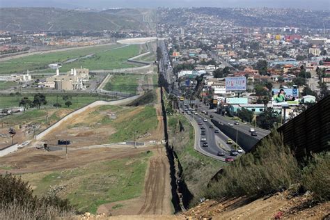 Améxica La Frontera Entre México Y Estados Unidos Améxica Univision