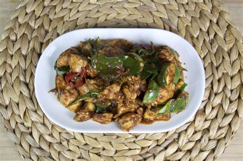 Cook jasmine rice according to package directions. Spicy Thai Eggplant And Chicken Stir Fry Recipe (Pad Ped ...