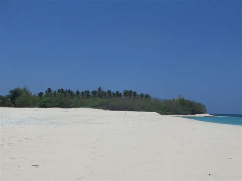 Jonniepot Hermana Menor Island