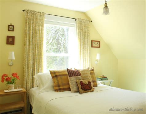Get inspired and learn some diy bedroom paint ideas pulled together by our experts. Guest Bedroom
