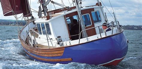 Fisher motorsailers were designed by david freeman and gordon wyatt and, starting in the 1970s, over 1,000 were built. Fisher 37 - Introduction | Yachts | Pinterest | Fisher ...