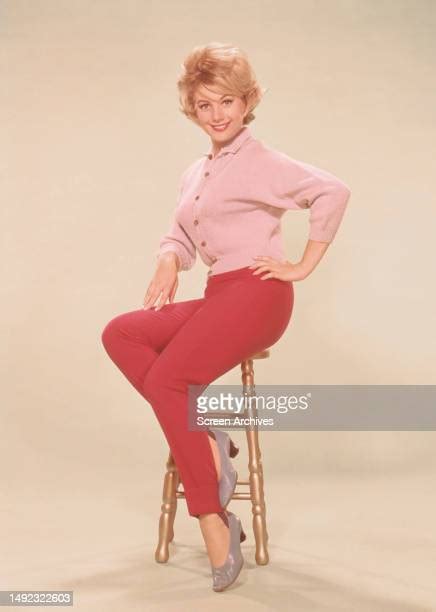 shirley jones photos photos and premium high res pictures getty images