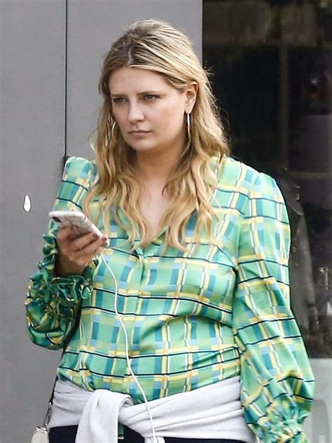 Mischa Barton Virtually Unrecognisable From Her Days On The Oc News