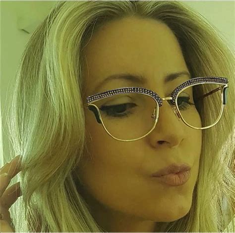 Solo Tu Trend Personality Rivet Eyewear Frame Women Ladies Light Cosy Luxury Optical Eyeglasses