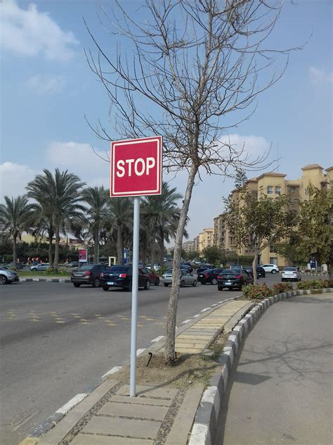 This Square Stop Sign Rmildlyinteresting