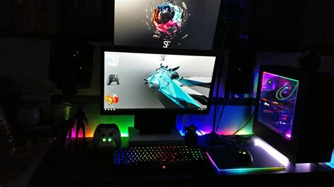 I love you wallpaper engine! Need more RGB : pcmasterrace