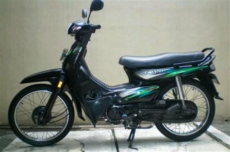 Honda astrea grand merupakan kelanjutan dari super cub, astrea 700, astrea 800, astrea star dan astrea prima. Gambar Motor Astrea - Gambar Barumu