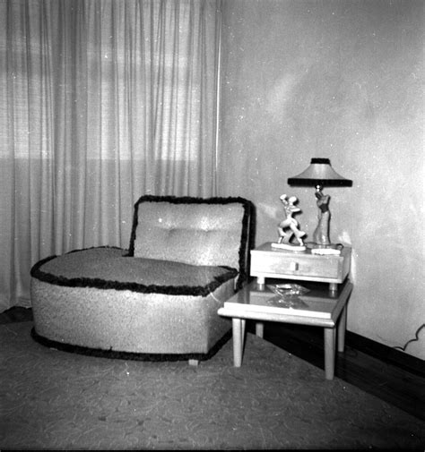Love Seats For One Home Decor Snapshots 1951 Flashbak