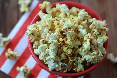 7 Creative Popcorn Recipes That Are Oscars Night Approved Popcorn