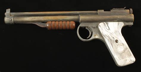 Benjamin Franklin Model 137 Cal 177 Pellet Pistol
