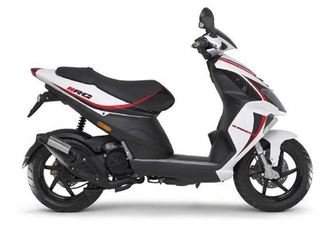 Piaggio Nrg 50 Prezzo E Scheda Tecnica Motorimagazineit