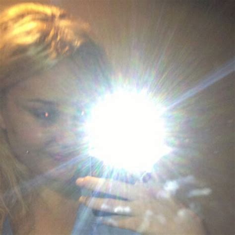 Barely There From Amanda Bynes Sexy Twitpic Selfies E News