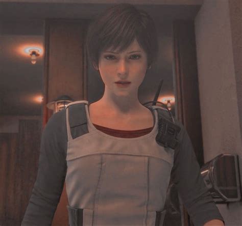 In Resident Evil Rebecca Chambers Resident