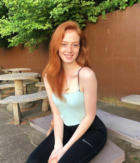 Pin By Jpoppy On Redheads Gorgeous Redhead Redhead Beauty Natural