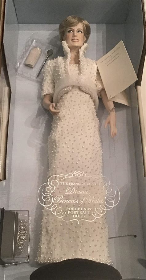 Buy Diana Princess Of Wales Porcelain Portrait Doll By The Franklin Mint Princess Di Online At