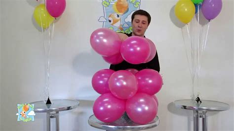 Arche de ballons torsadée - YouTube