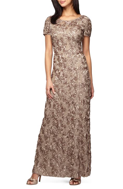 Beige Dress For The Mother Of The Groom A Gorgeous And Neutral Mog