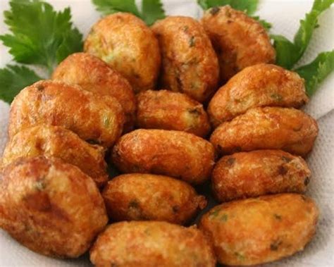 Untuk meminimalkan kesalahan yang mungkin terjadi saat bunda memasak daging kornet di dapur, berikut ini adalah 5 kesalahan yang perlu bunda ketahui, dilansir laman the. Tahu Isi Daging Kornet - Jual Pronas Kornet Daging Sapi ...