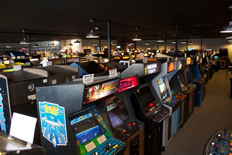 A Visit To Galloping Ghost The Largest Video Game Arcade