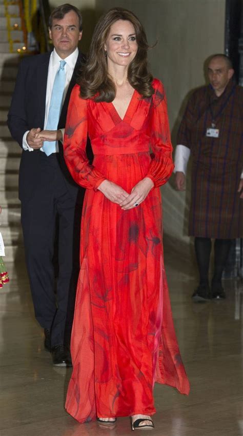 Lady In Red Kate Middleton Style Kate Middleton Outfits Royal Dresses