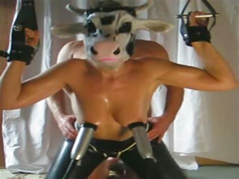 Milking A Slut Dressed As A Cow Pornjam Com
