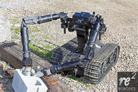 Re2 Develops New Robot For Explosive Ordnance Disposal