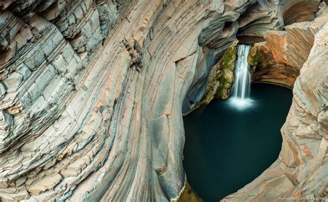The Irresistible Spa Pool Of Hamersley Gorge Karijini Li Karijini