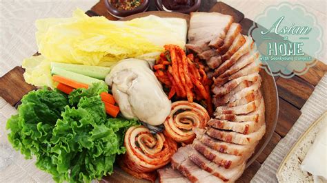 Bossam Korean Boiled Pork Wrap Bo Ssam Recipe 보쌈 만들기 Recipe Flow
