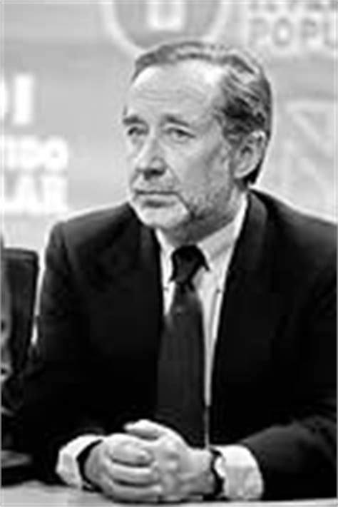 Cuenta oficial del reciente libro del senador jovino novoa #conlafuerzadelalibertad. Noticias, Reportajes y Actividades en Chicureo.