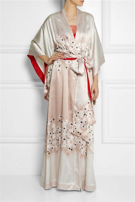 Lyst Carine Gilson Sakura Floral Print Silk Satin Kimono Robe In Natural