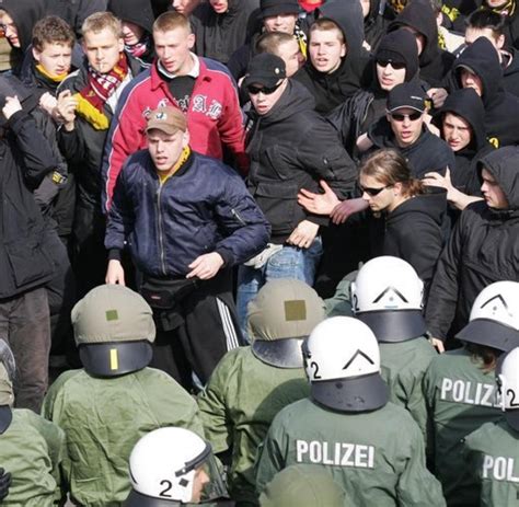 Fc dynamo dresden auf dem. Fussball: Krisengipfel wegen Dresdner Hooligans - WELT