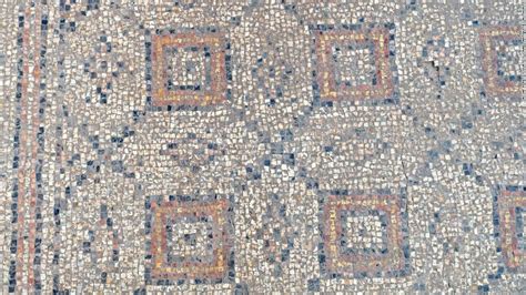 Archaeologists Uncover 1600 Year Old Mosaic In Israel Cnn Style
