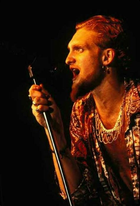 Find the perfect layne staley stock photos and editorial news pictures from getty images. Pin by Finding My Way on Layne/AIC | Layne staley, Alice ...