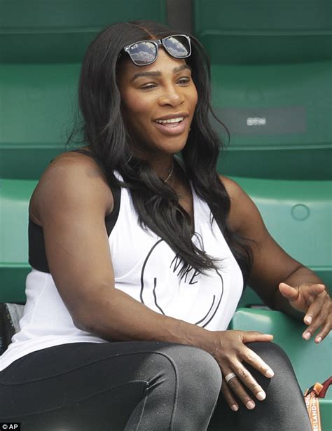 Venus Williams Confirms That Serena Is Expecting A Girl Daily Mail Online