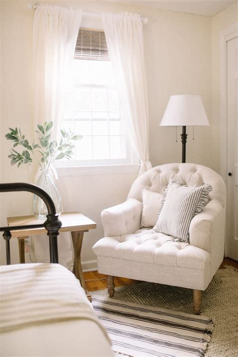 Find upholstered accent chairs in beautiful velvet, leather and linen fabrics. Farmhouse Guest Bedroom Makeover - Lynzy & Co.