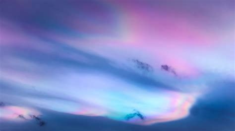 Rainbow Clouds Nacreous Clouds Rare Cloud Formations