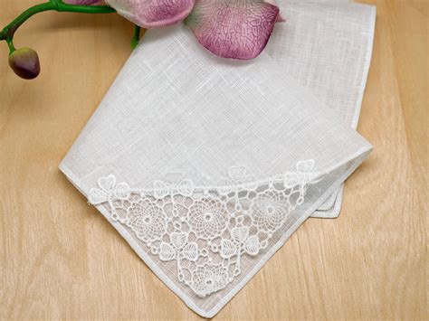 Irish Linen Shamrock Bobbin Handkerchief