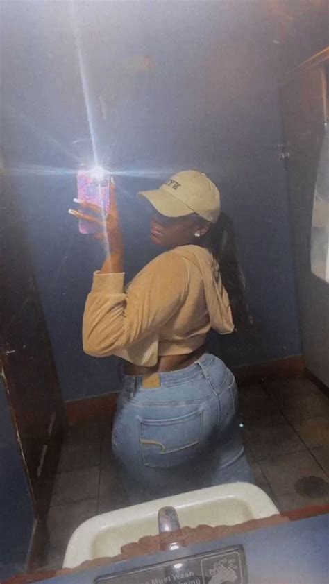 🤍 Chocolate Diamondss 🤎🤍 On Twitter Cutie With A Booty 🥰