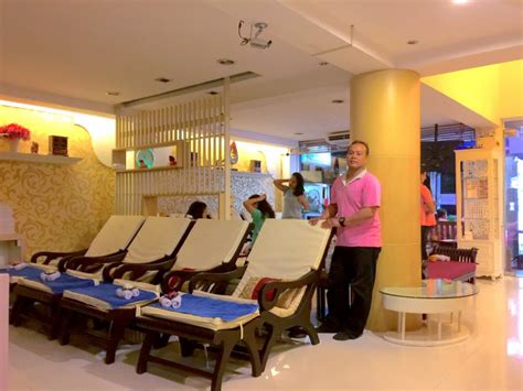 8 Best Bangkok Massage Places And Spas Updated 2020 Eatandtravelwithus