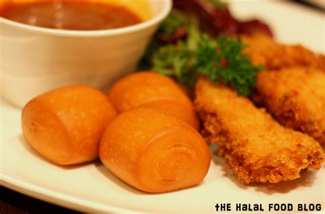 The other three schools, shafi', hanbali and maliki consider scampi, lobster and crab to be halal. Swensen's - SG50 Menu Phase II - The Halal Food Blog