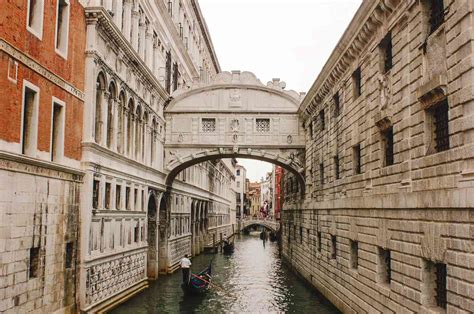 Bridge Of Sighs Our Guide To The Venice Landmark