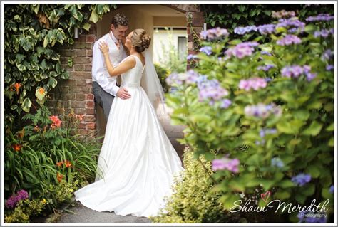 Amy And Steve Wrenbury Hall Lesley Meredith Wedding Photography