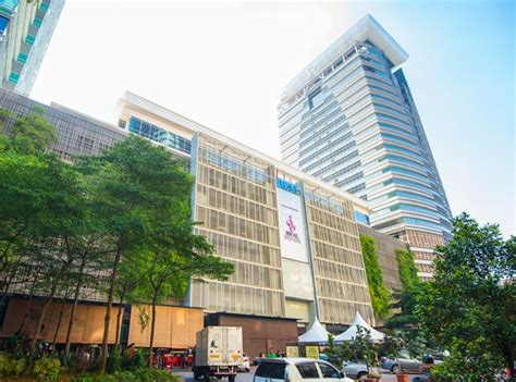 It comprises a shopping mall, an office tower block, 30 offices, and three hotels. Customer Reviews for IHEAL Medical Centre, Kuala Lumpur