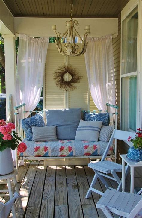 20 Cool Summer Porch Decorations To Inspire You This Season The Art