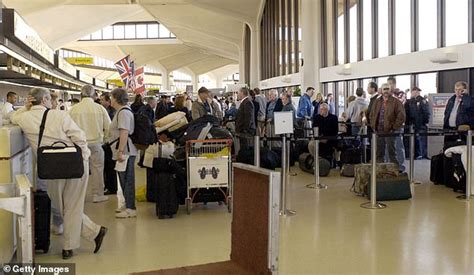 The Best And Worst Airports For Tsa Wait Times Have Been Revealed And