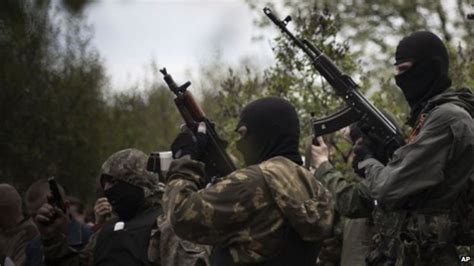 Ukraine Crisis Heavy Fighting Around Sloviansk Bbc News