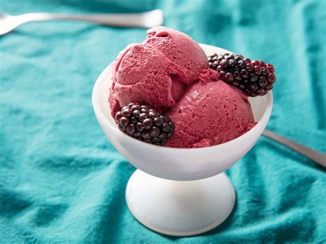 Blackberry Ice Cream Recipe
