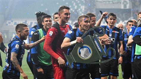 La pagina ufficiale della lega serie a e delle sue competizioni. How Atalanta stormed Serie A to secure Champions League place | Football News | Sky Sports