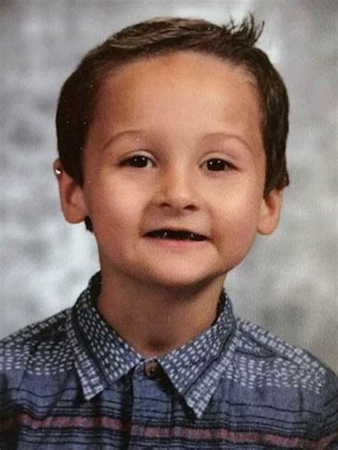 Lucas françois bernard hernandez is a french professional footballer who plays as a left back or centre back for bundesliga club bayern muni. Lucas Hernandez's stepmother leads to body under bridge
